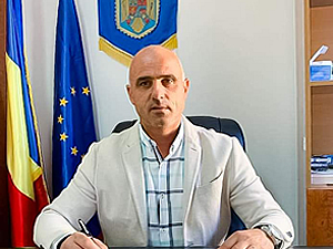 PASATA ADAM, Viceprimar